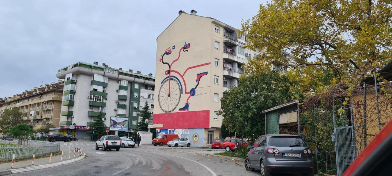 Apartman Velimir Stari Aerodrom Podgorica Exteriér fotografie